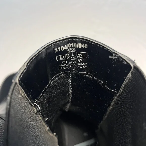 Zara Leather Pull On Boots - Picture 5 of 9